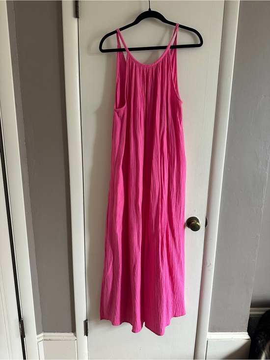 Universal Thread Dresses & Skirts - Universal Thread Bright Pink Maxi Sundress